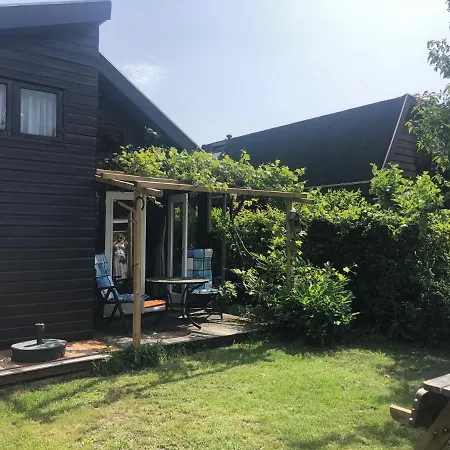 Duinhuisje 42 - Bungalowpark Mooyeveld - Uniek Gelegen In De Duinen! *